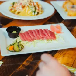 sashimi pupu
